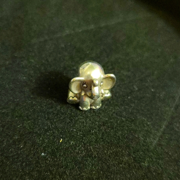 PANDORA charm ellie the elephant - Picture 1 of 2